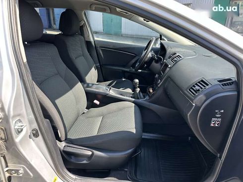 Toyota Avensis 2009 - фото 23