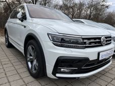 Продажа б/у Volkswagen Tiguan 2018 года - купить на Автобазаре