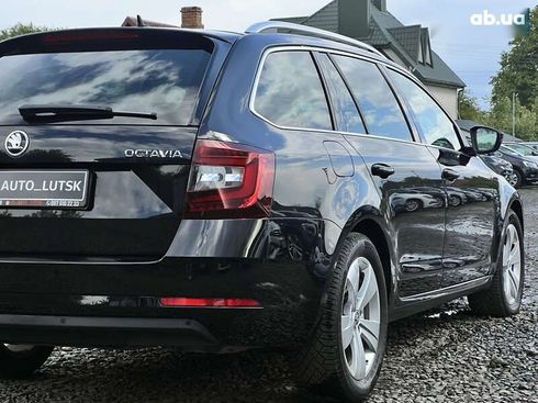 Skoda Octavia 2020 - фото 13