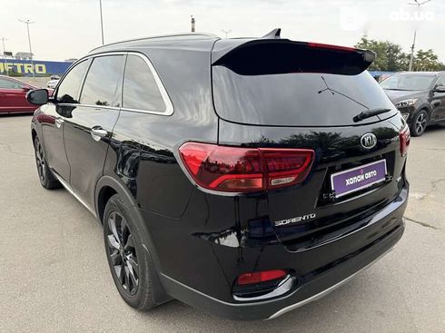 Kia Sorento 2018 - фото 9