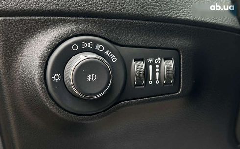 Jeep Compass 2020 - фото 21