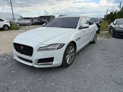 Jaguar XF 2017 - фото 2