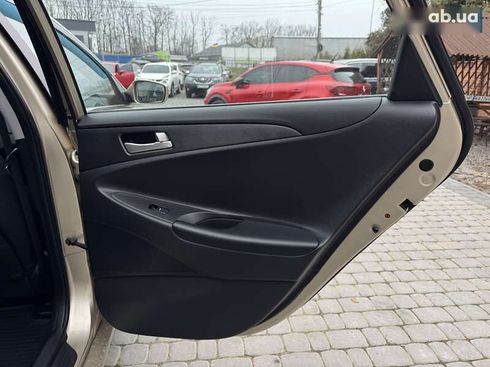 Hyundai Sonata 2010 - фото 24