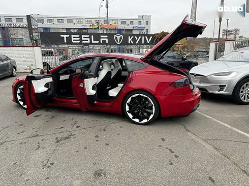 Tesla Model S 2021 - фото 6