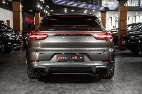 Porsche Cayenne 2021 - фото 14