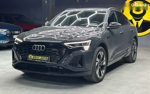 Audi Q8 e-tron 2023 - фото 3