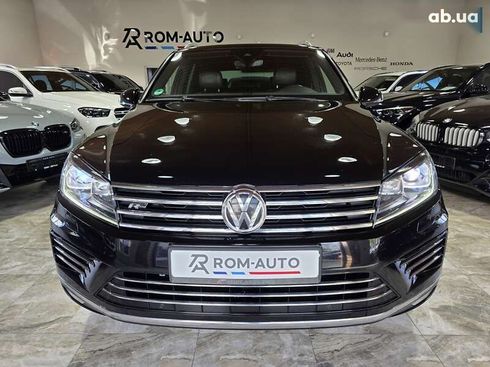 Volkswagen Touareg 2017 - фото 20