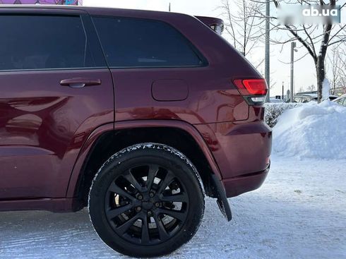Jeep Grand Cherokee 2017 - фото 15