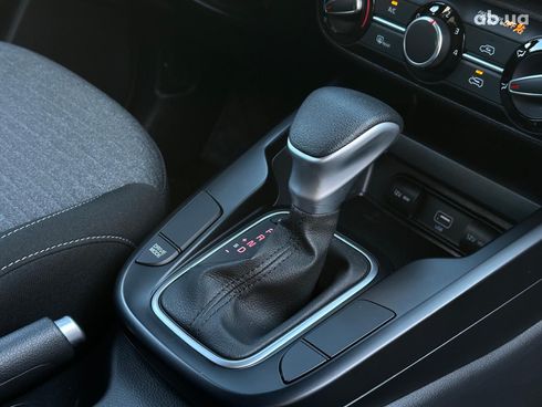 Kia Soul 2021 красный - фото 24