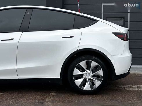 Tesla Model Y 2021 - фото 6