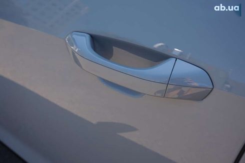 Audi A8 2021 - фото 16