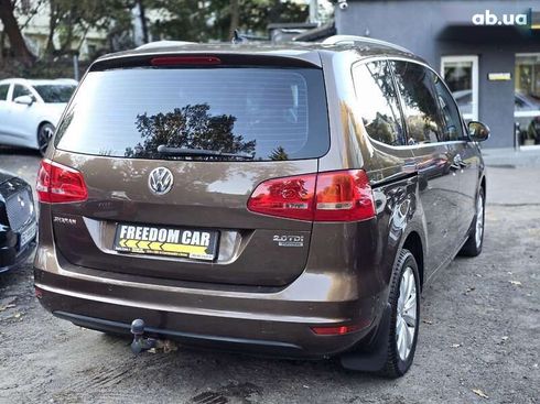 Volkswagen Sharan 2012 - фото 6