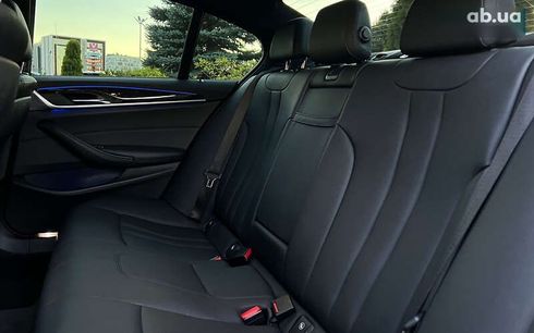 BMW 5 серия 2017 - фото 11