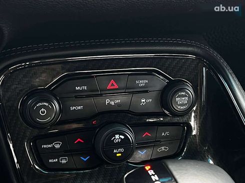 Dodge Challenger 2017 - фото 16