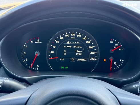 Kia Sorento 2015 серый - фото 40