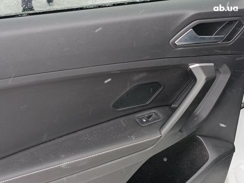 Volkswagen Tiguan 2024 белый - фото 35