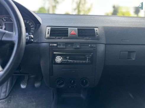 Skoda Fabia 2002 - фото 30