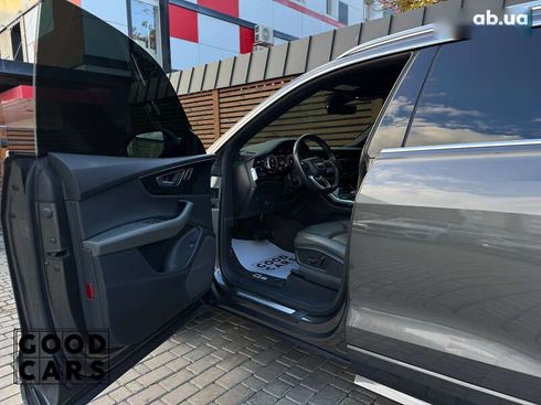 Audi Q8 2019 - фото 19