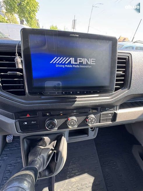 Volkswagen Crafter 2019 - фото 22