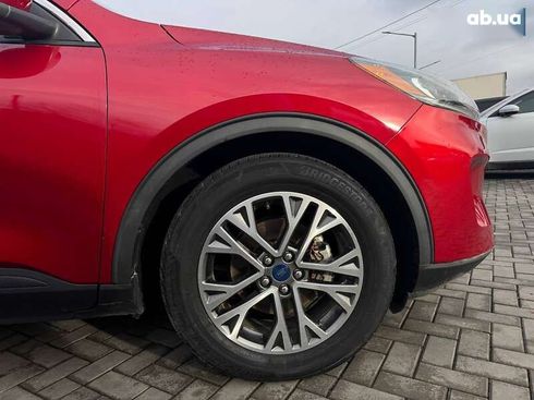Ford Escape 2020 - фото 17