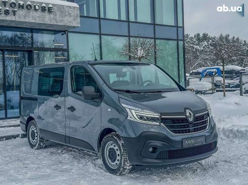 Renault Trafic 2021 - фото 10