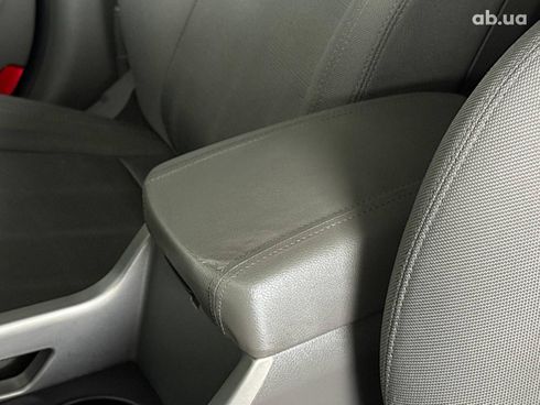 Kia Sportage 2010 синий - фото 13