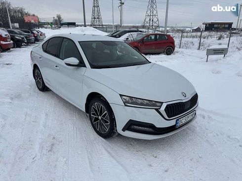 Skoda Octavia 2020 - фото 17