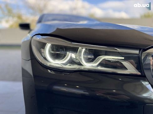 BMW 7 серия 2016 - фото 19