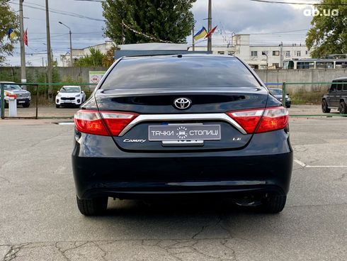 Toyota Camry 2015 черный - фото 5