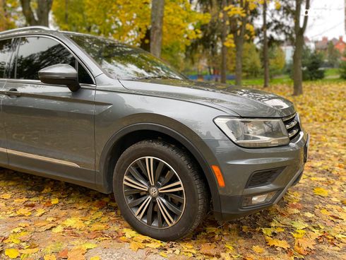 Volkswagen Tiguan 2017 серый - фото 8