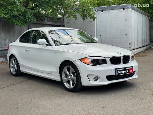 BMW 1 серия 2012 белый - фото 3