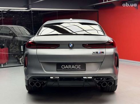 BMW X6 M 2023 - фото 17