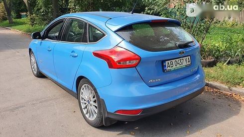 Ford Focus 2017 - фото 5