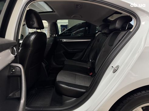 Skoda Octavia 2016 белый - фото 15