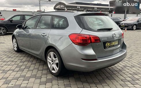 Opel Astra 2011 - фото 5