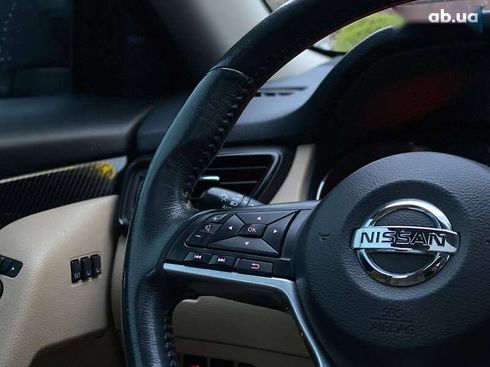 Nissan Rogue 2017 - фото 15