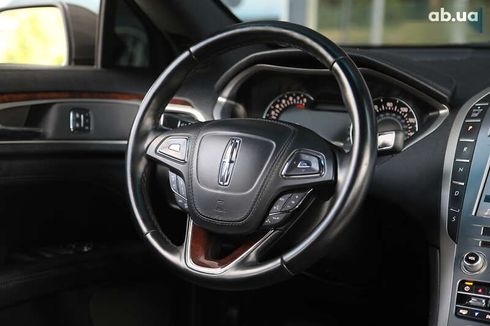 Lincoln MKZ 2017 - фото 13