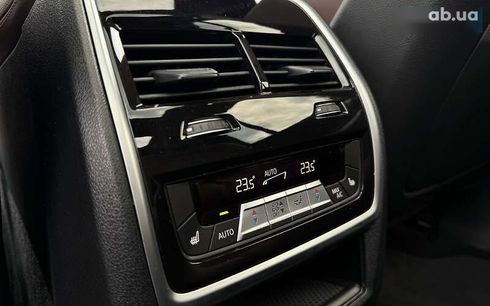 BMW X7 2021 - фото 13
