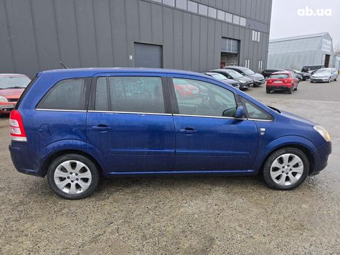 Opel Zafira 2010 синий - фото 3