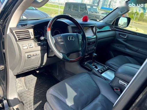 Lexus LX 2010 - фото 27