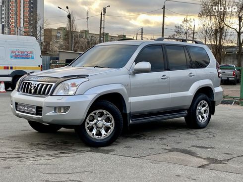 Toyota Land Cruiser Prado 2004 серый - фото 3