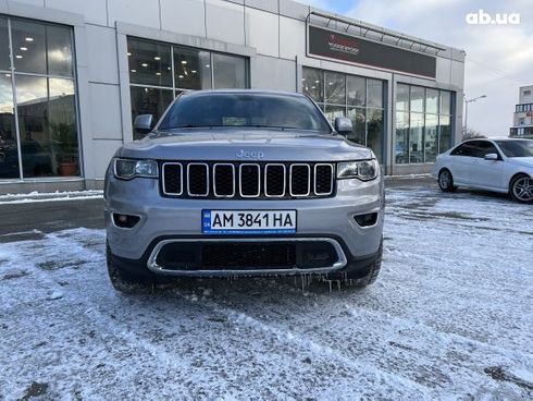 Jeep Grand Cherokee 2017 - фото 2