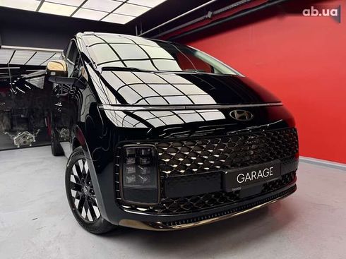 Hyundai Staria 2025 - фото 10