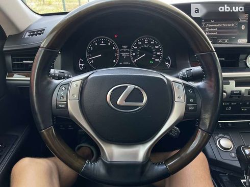 Lexus ES 2015 - фото 21