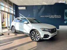 Продаж вживаних Volkswagen Touareg 2020 року в Чернігові - купити на Автобазарі