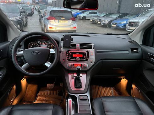 Ford Kuga 2011 черный - фото 36