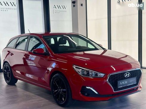 Hyundai i30 2019 - фото 10