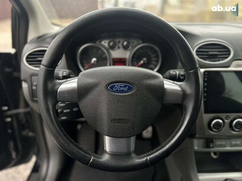 Ford Focus 2011 - фото 30