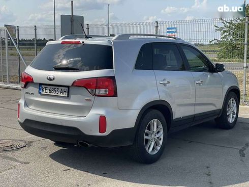 Kia Sorento 2013 - фото 9