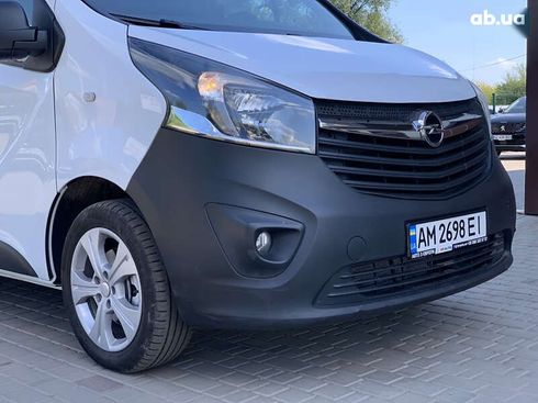 Opel Vivaro 2017 - фото 8